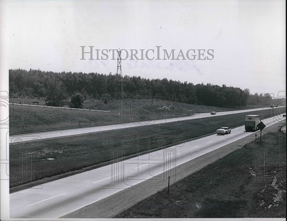 1964 Interstate 90 looking west toward Painesville  - Historic Images