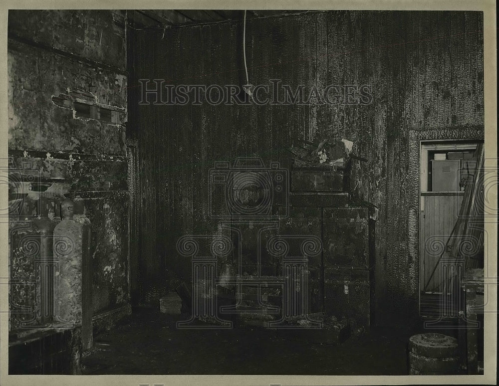 1948 Press Photo Charred Interior of No.1 Fire House - nea81751-Historic Images
