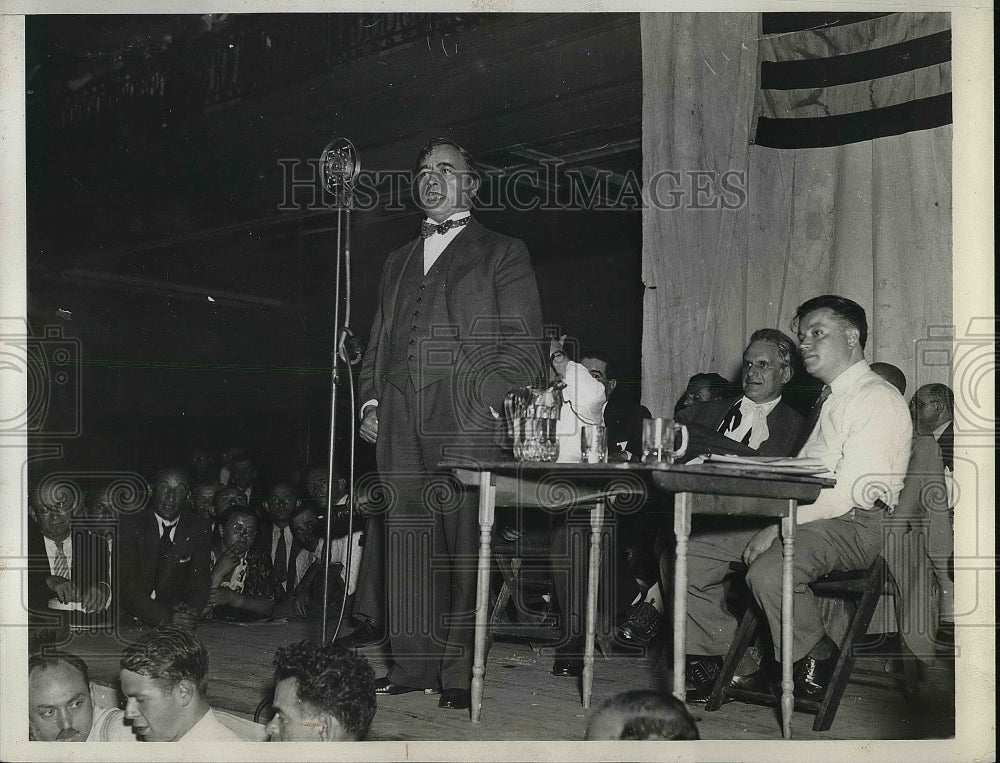 1932 Mathew Woll Addresses Garment Workers in New York  - Historic Images