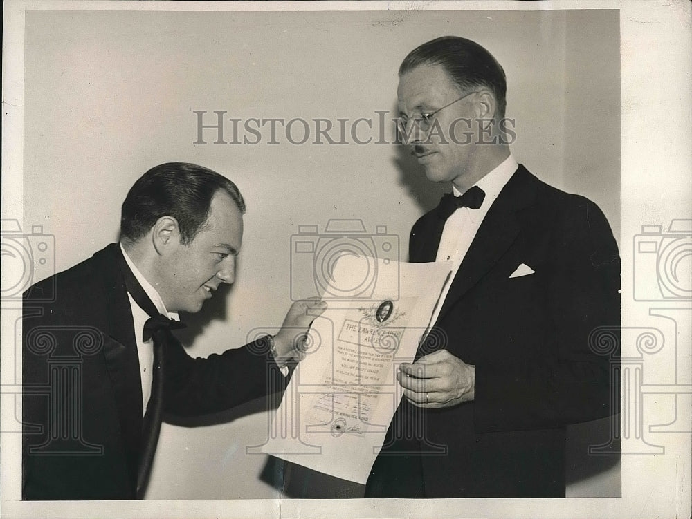 1941 Dr. W. Bailey Oswald &amp; Dr. Clark B. Millikan at Science Dinner - Historic Images