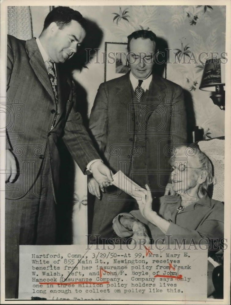 1950 Press Photo Mrs Mary White, Frank Walsh, John Boyle of Hancock Ins, Co, - Historic Images