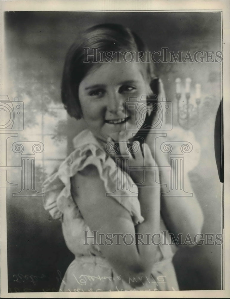 1933 Press Photo Lorraine Adams Sister Of Burmah India - nea82427 - Historic Images