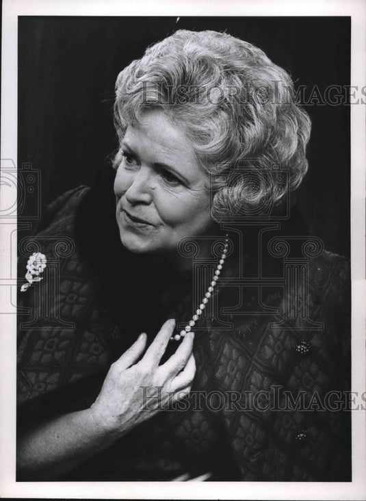 1970 Virginia Knauer  - Historic Images
