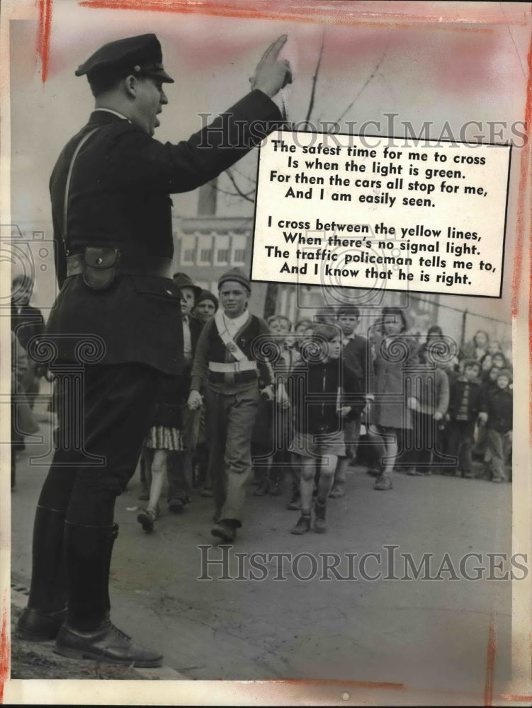 1940 Wilburn Legree Opera Singer Musician Parade  - Historic Images