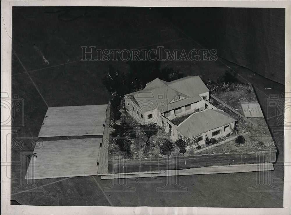 1938 Press Photo Catholic chapel in exhibition of NY Society of Model Engineers - Historic Images