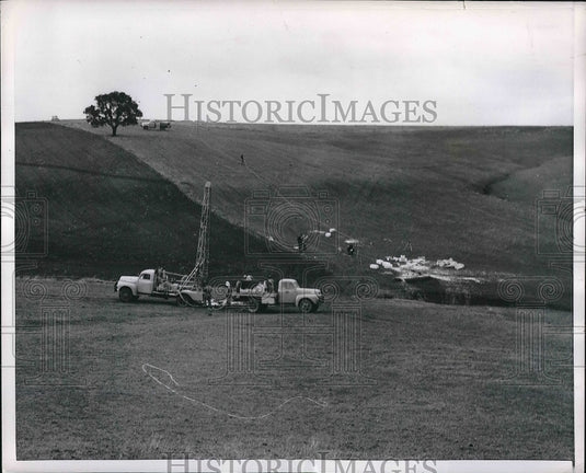 1954 Prospecting for Oil, Mobile Drilling Unit, Ostia, Rome, Italy - Historic Images