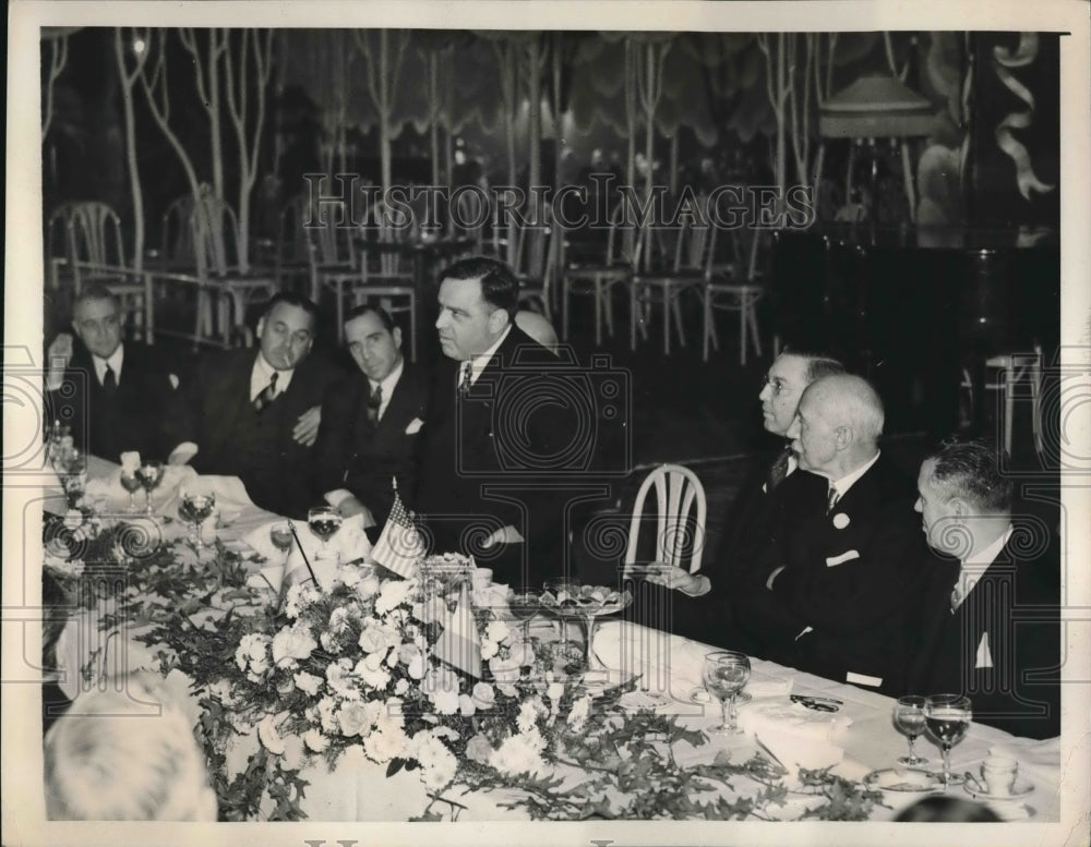 1939 Press Photo Mayor FH LaGuardia Of New York City Speaks At Dinner - Historic Images