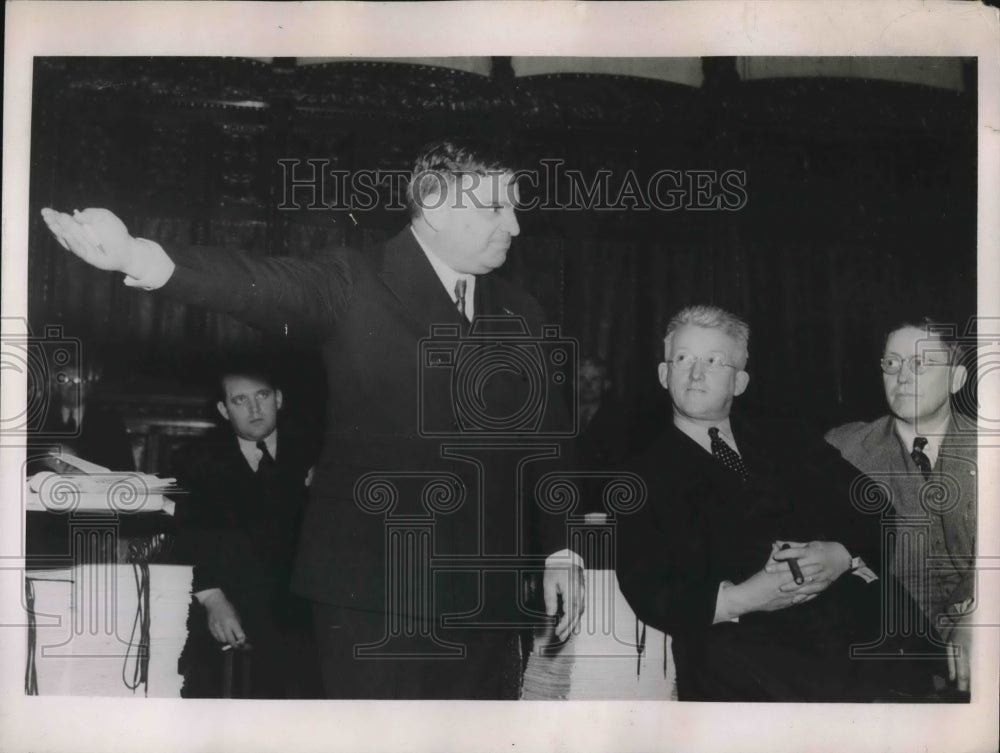 1936 New York Mayor FH LaGuardia Speaks To Senate &amp; Assembly - Historic Images