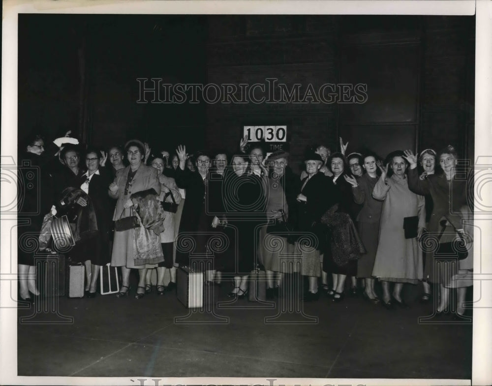 1952 Press Photo 35 Grandmothers to Attend National Federation of Grandmothers C - Historic Images