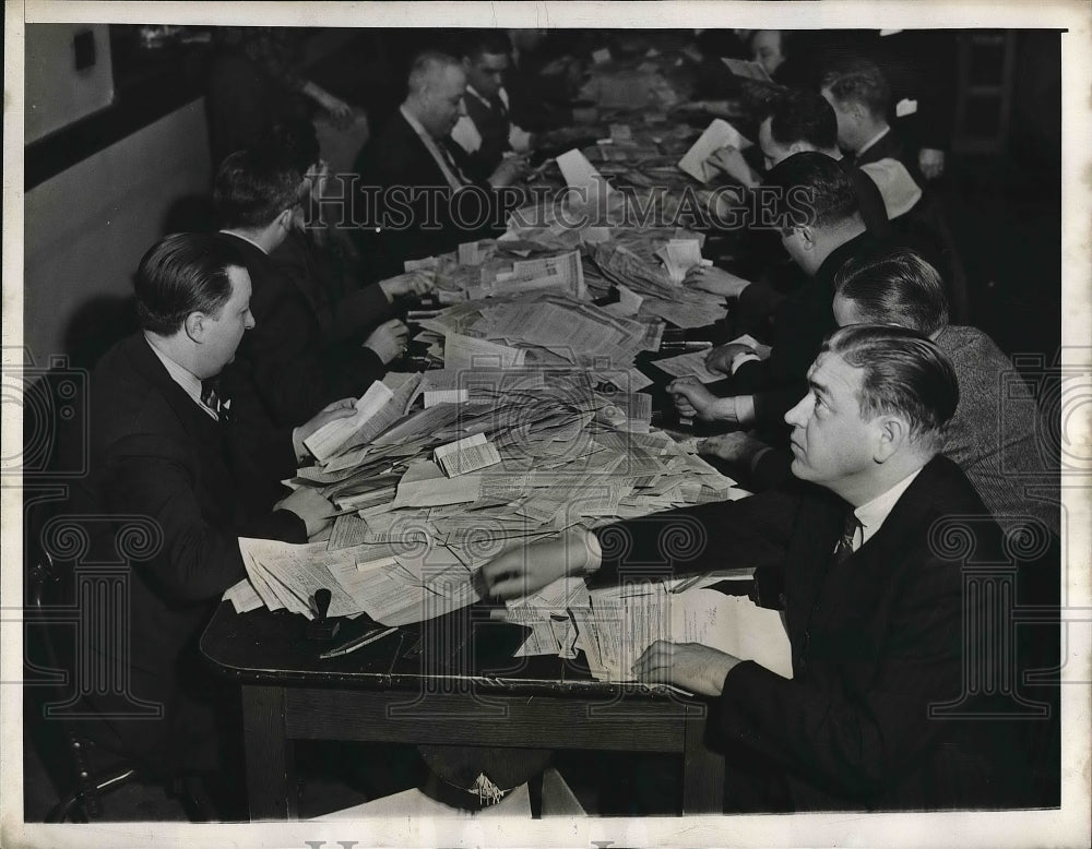 1945 Press Photo Mail Room in the Custom House, New York City - nea82850 - Historic Images