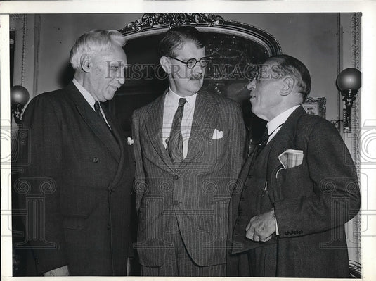 1943 Press Photo Hon. Richard Kidston Law, Rep. Charles A. Eaton, Rep. S. Bloom - Historic Images