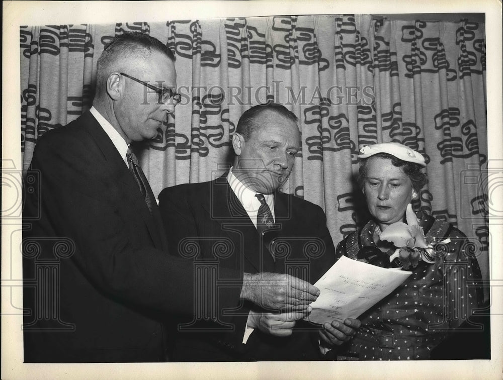 1955 Press Photo Seaborn Collins, William Knowland and Mrs. Pat Kelly - Historic Images
