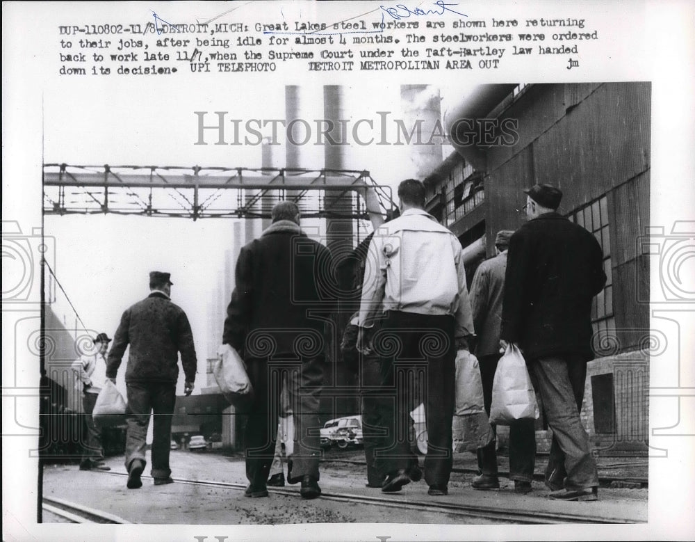 1959 Great Lakes steel workers returned to their jobs after strike - Historic Images