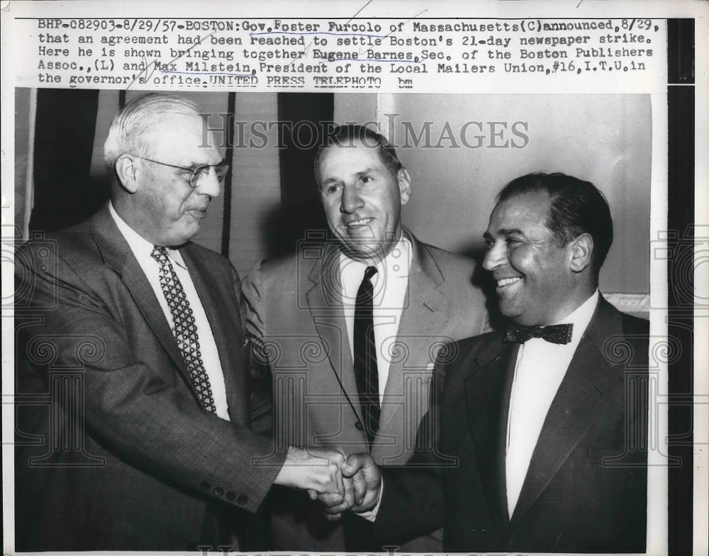 1957 Press Photo Gov. Foster Furcolowith Eugene Barnes and Max Milstein - Historic Images