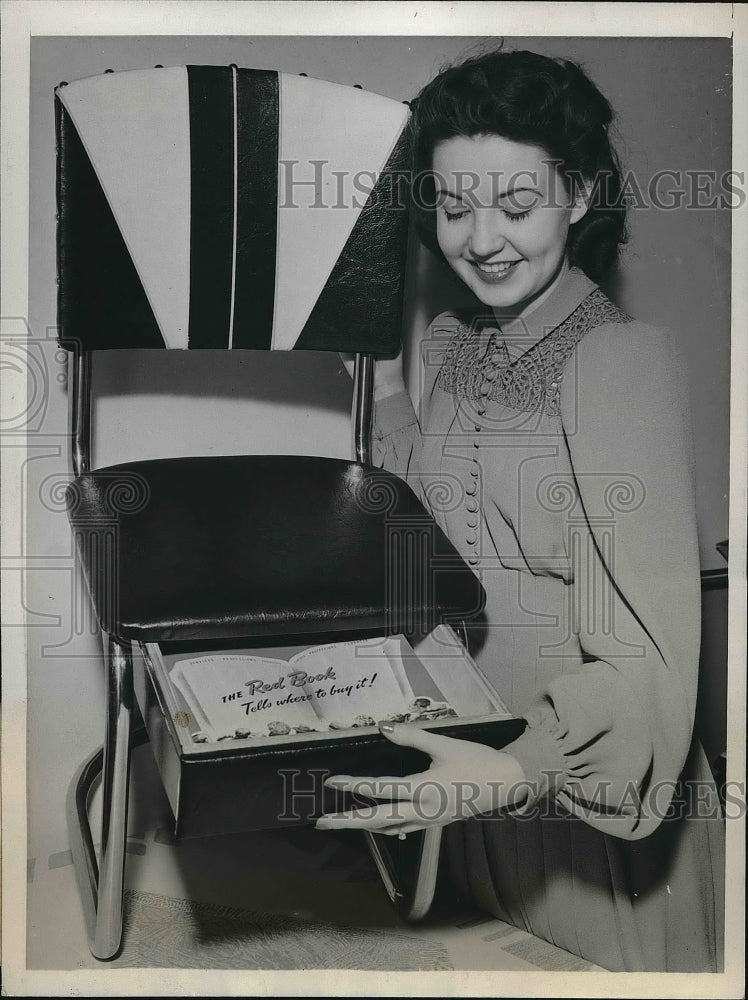 1941 Jeanne La Mar add American furniture Mart's show  - Historic Images