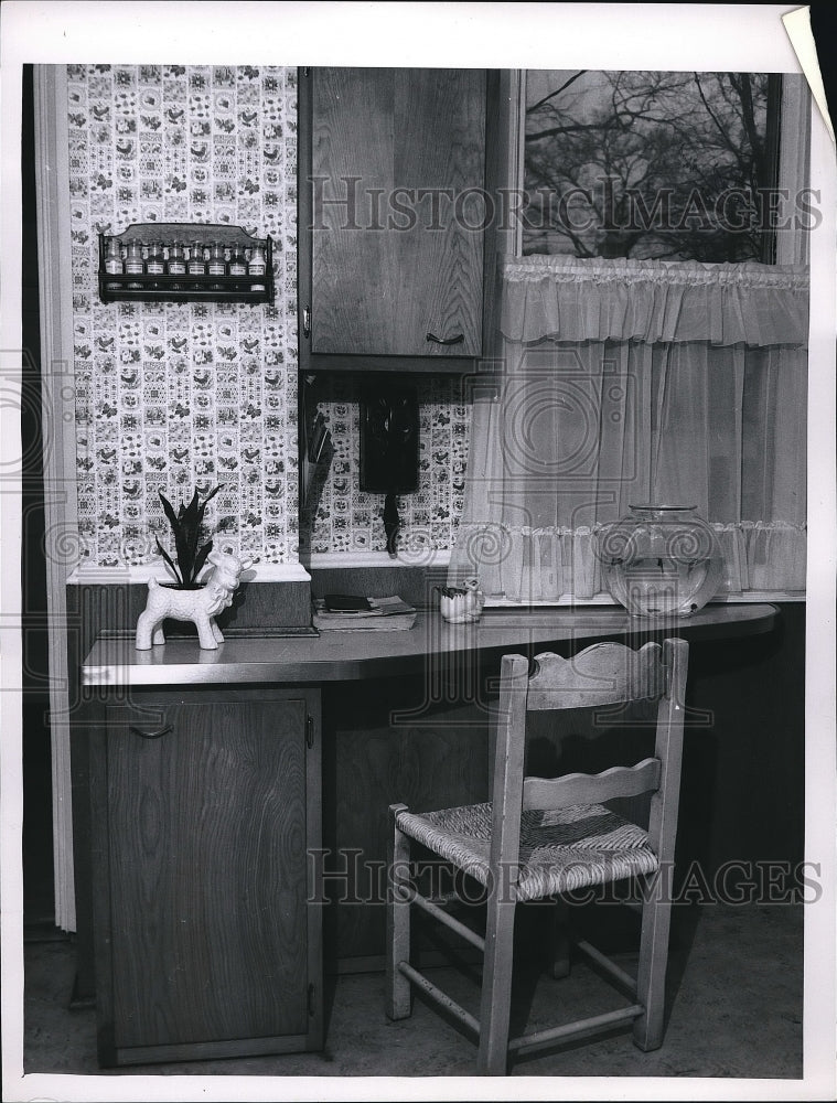 1961 Kitchen set up on display  - Historic Images