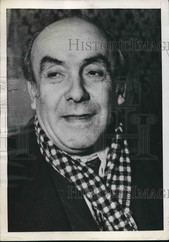 1945 Elias Lafferrte president of the Chilean Communist Party - Historic Images