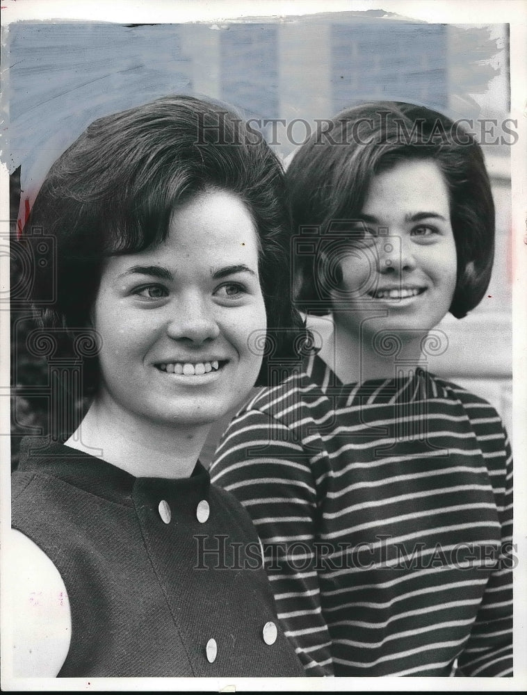 1968 Press Photo Cynthia Steagler, Marcia Steagler - Historic Images