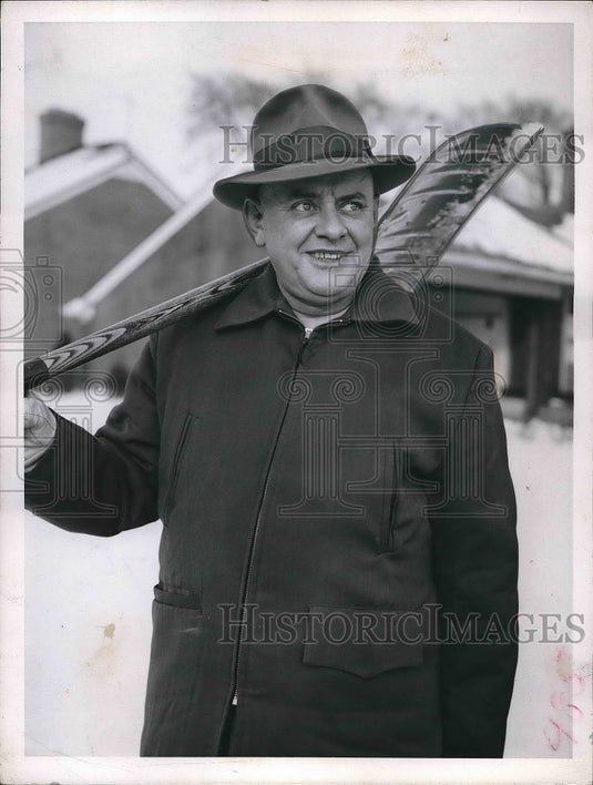 1956 L. D. Taiter  - Historic Images