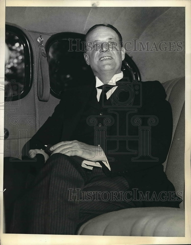 1938 Rev.Richard Hegarthy,pastor of Port Wash.Methodist Church. - Historic Images