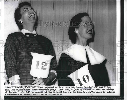 1956 Secretary of the Year Winner Sarah Ellin Osborn at Detroit - Historic Images