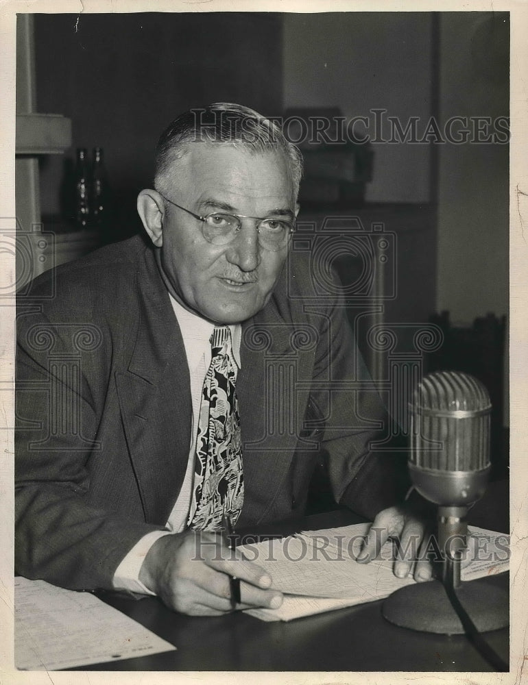 1948 Mr John Lewandowski of Cleveland, Ohio  - Historic Images