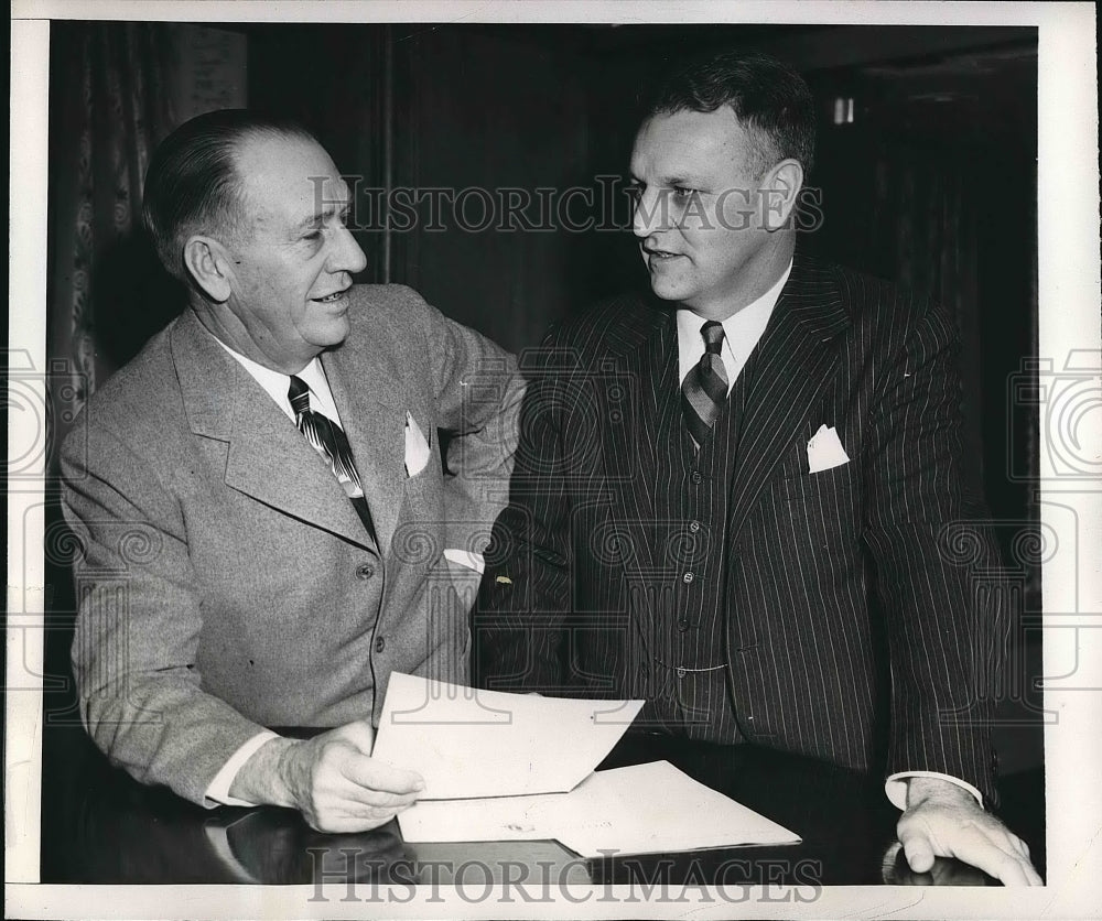 1947 Press Photo Everett D. Barnes University Baseball Coach & Clinton Evans - Historic Images