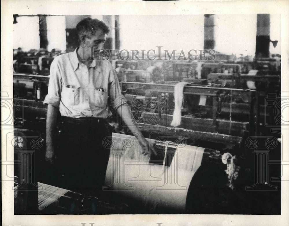 1939 Press Photo A convict working in Kilby prison - nea83854 - Historic Images