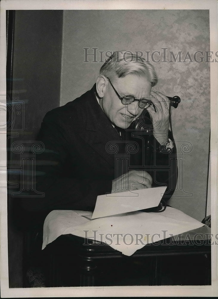 1937 Sir Charles Morgan British Economist Lectures at Wharton School - Historic Images
