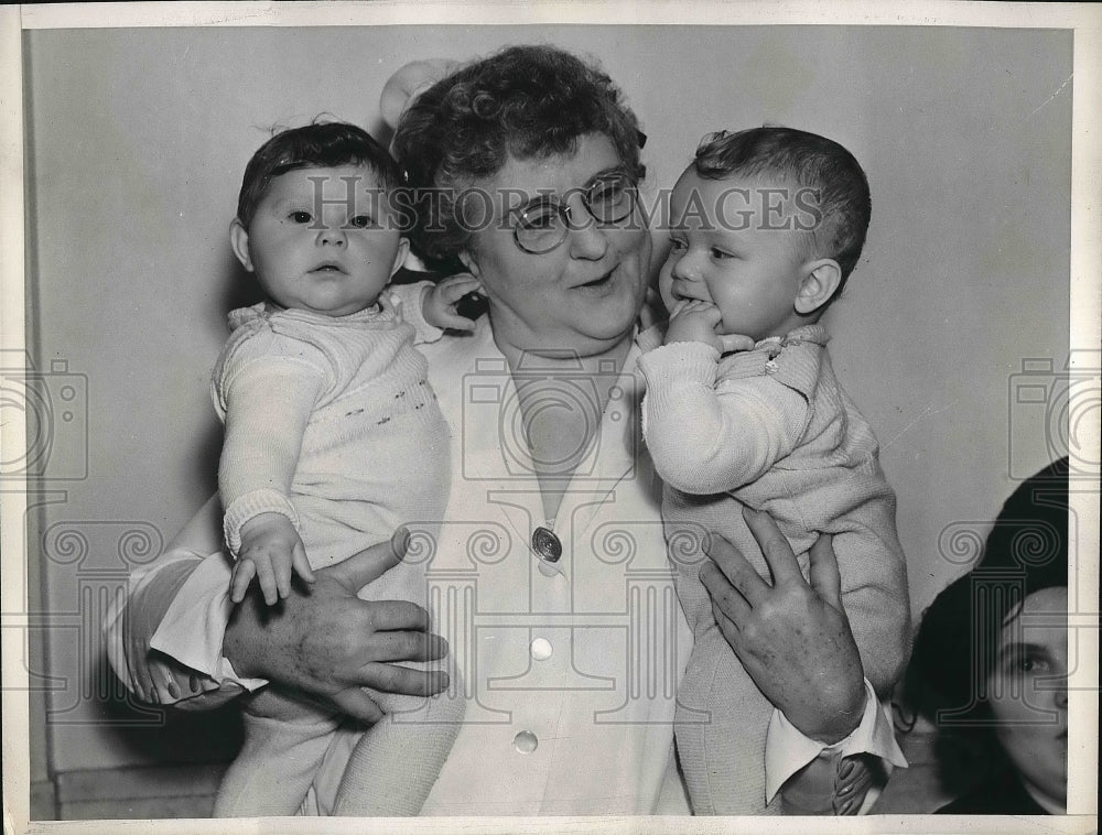 1938 Eleanor Catherine Leonhardt., Mabel Dorwan, and Walkter William - Historic Images