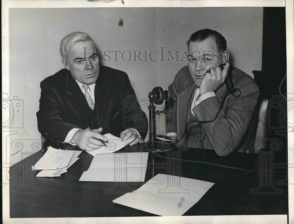 1933 Owen Lamb and Travis Shwwab  - Historic Images