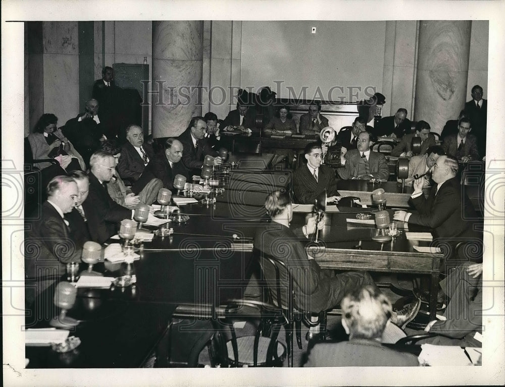 1942 Donald Nelson, War Production Board, Sens Wallgren, ,Truman - Historic Images