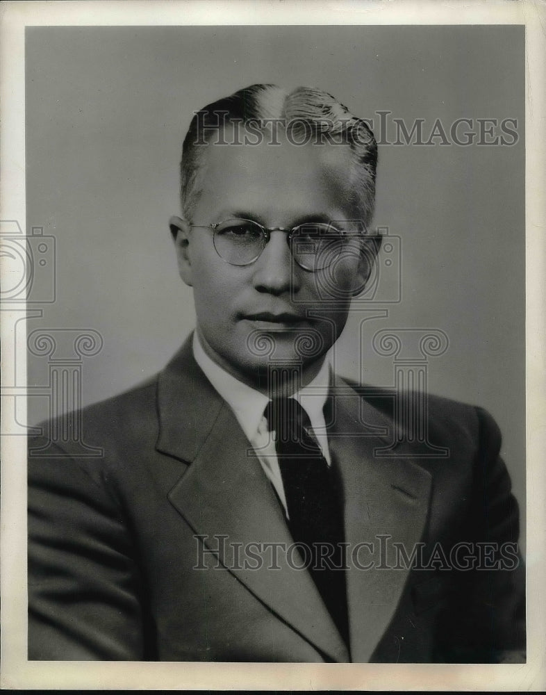 1945 Press Photo Vice President Of Pan American Airways John C. Leslie - Historic Images