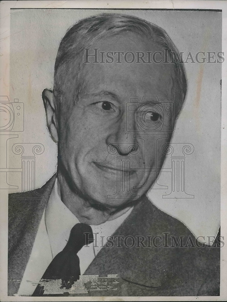 1952 Carl Friebolen Wearing Suit & Tie  - Historic Images