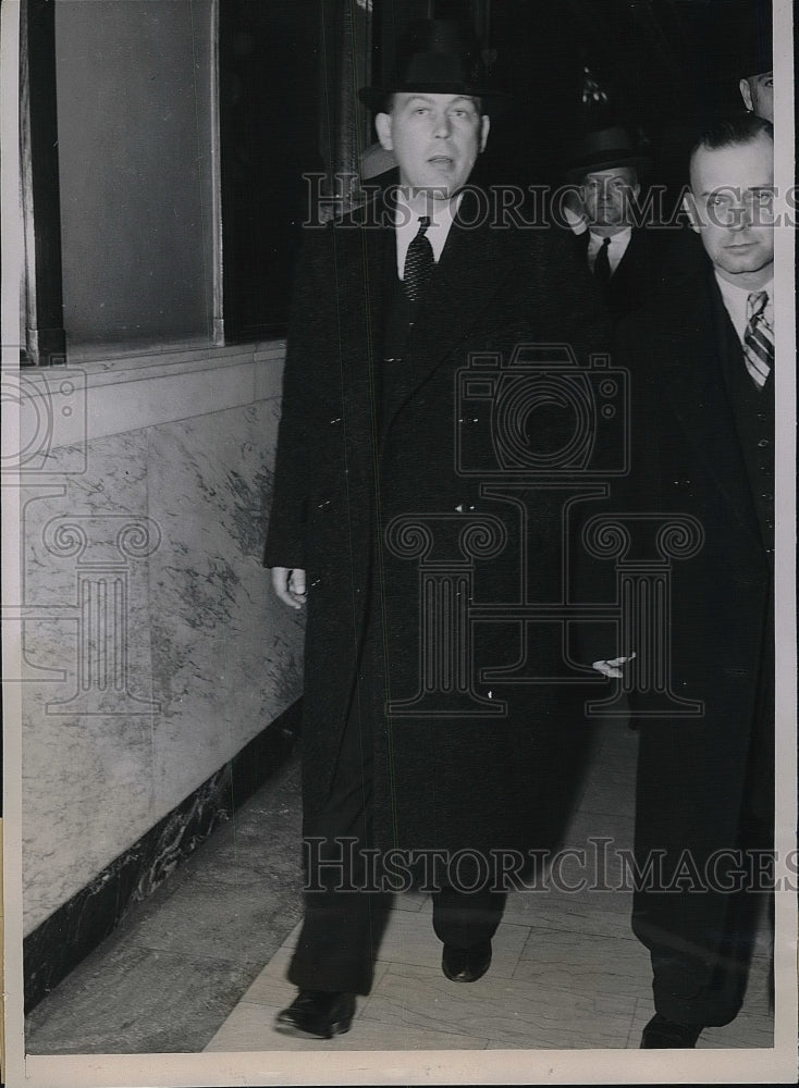 1935 H. L. Anderson, 1 of 41 on trial, Francis Drake mail fraud case - Historic Images