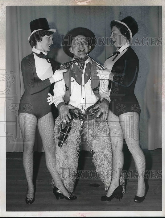 1961 Mrs. Diane Kunde, Killer Charley Glatzer Turners Hall - Historic Images