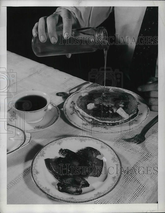 1942 Chef Pours Honey On Various Food Dishes  - Historic Images