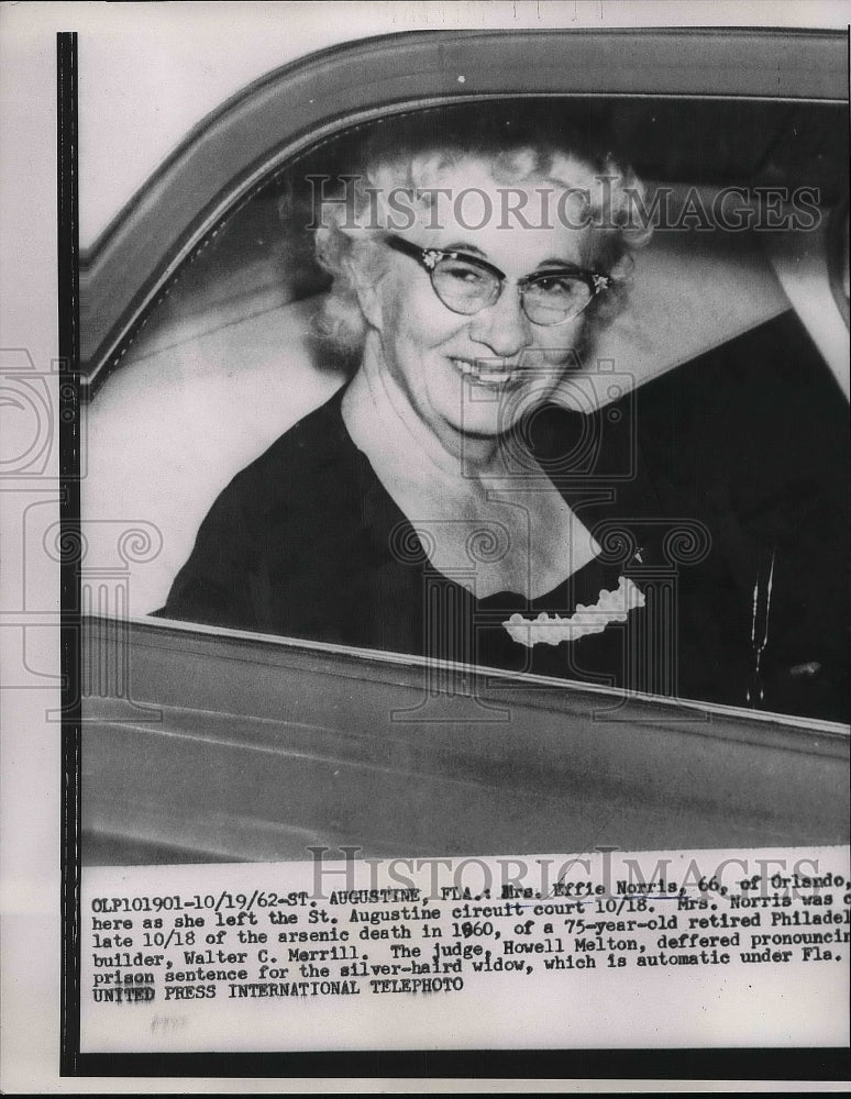 1962 Mrs. Effie Norris of Orlando leaving court  - Historic Images