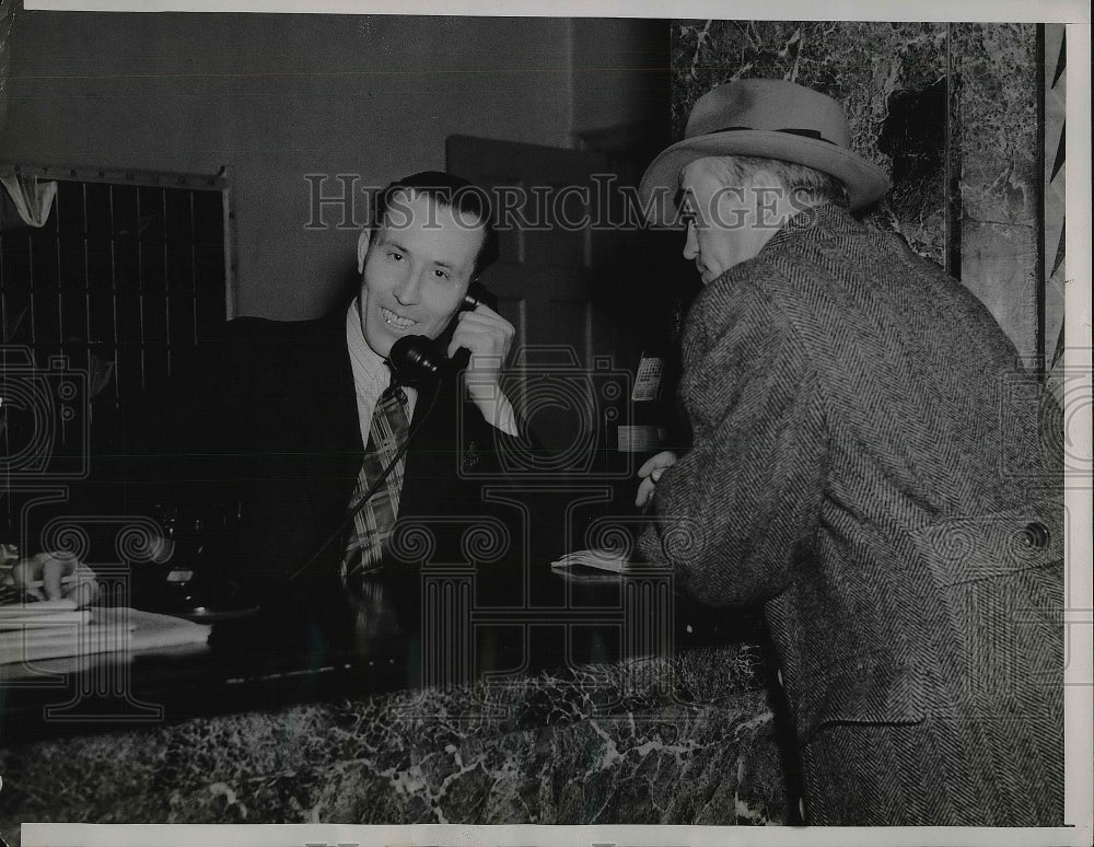 1938 Press Photo Ernst Brann Knocked Gun Out of Robber&#39;s Hand - Historic Images