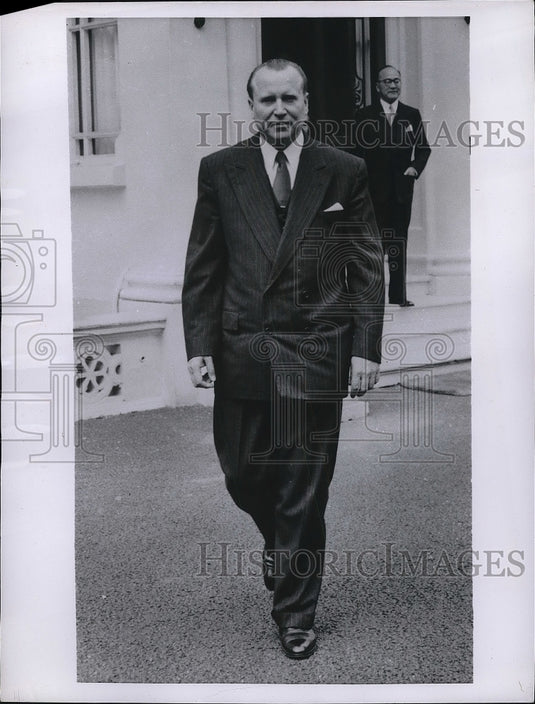 Press Photo Jacob Malik of Russia walking down a street - Historic Images