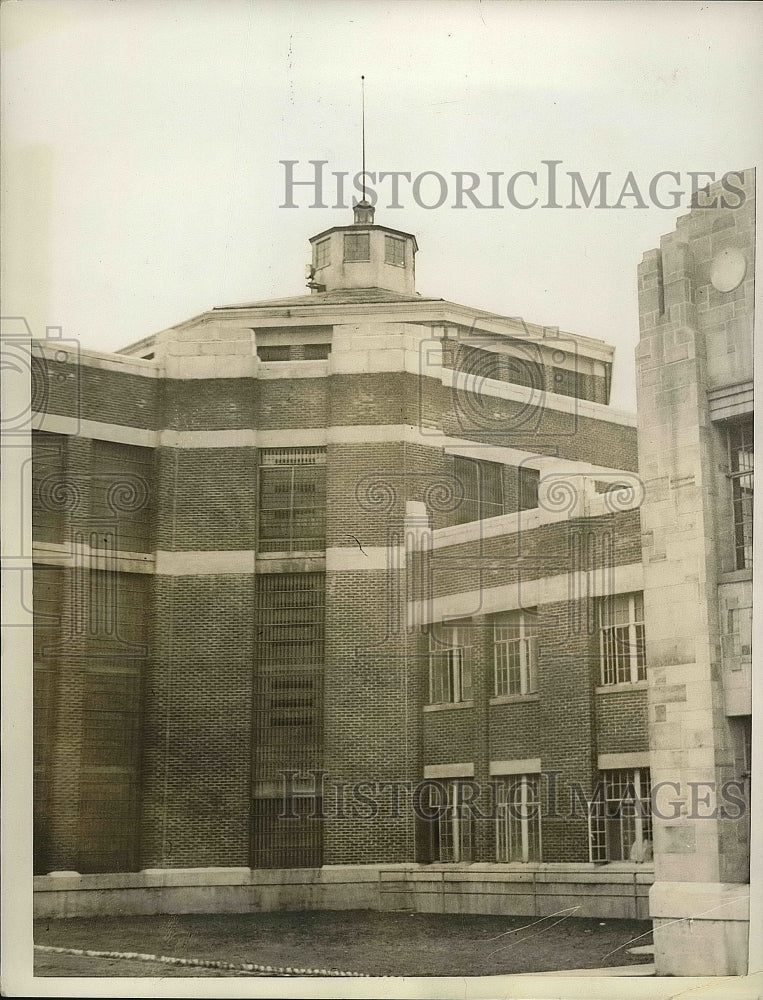 1937 Press Photo Unidentified Building - nea85964 - Historic Images