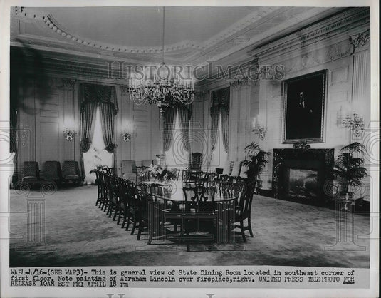 1952 State Dining Room in White House, Painting of Abraham Lincoln - Historic Images