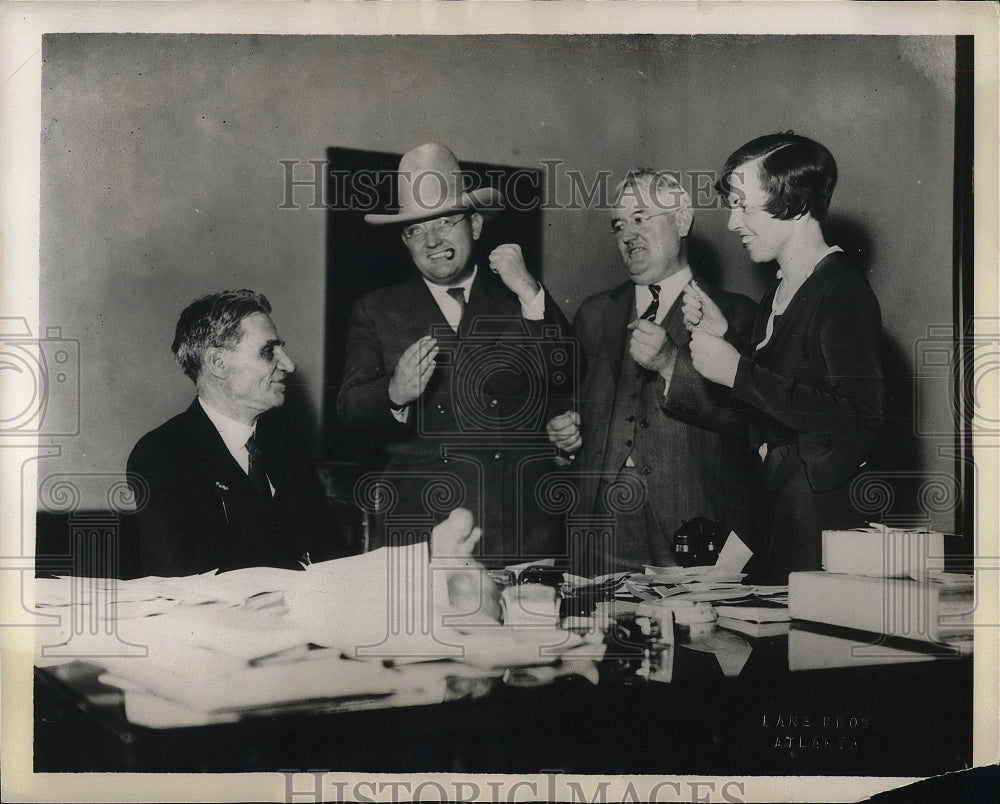 1932 Mayor Key, Luke Arnold, V.P. Warren and Mrs Eula Coleman - Historic Images