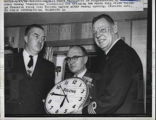 1959 Press Photo Capt. Steve Raldijk after bring Dutch Ship into Toronto Harbor - Historic Images