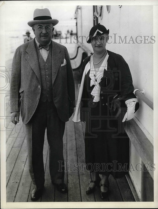 1934 Mr. and mrs. James R. Page S.S. Champlain  - Historic Images