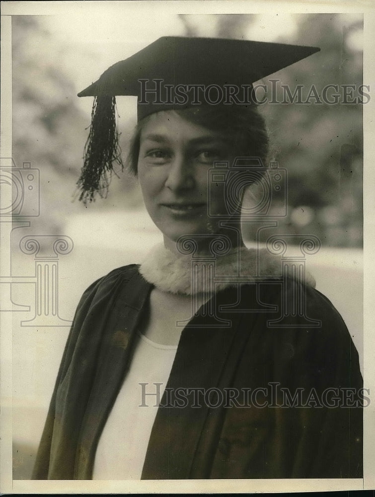 1927 Miss Beatrice Pitney, Bryn Mawr College  - Historic Images