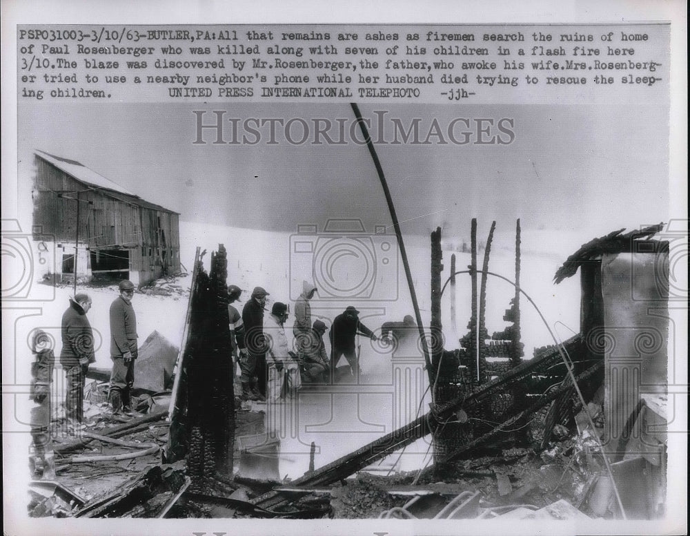 1963 Butler PA Fireman search ruins of house Paul Rosenberger - Historic Images