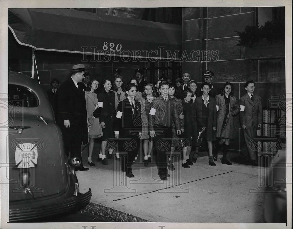 1945 Fire Prevention week new York Park Avenue  - Historic Images