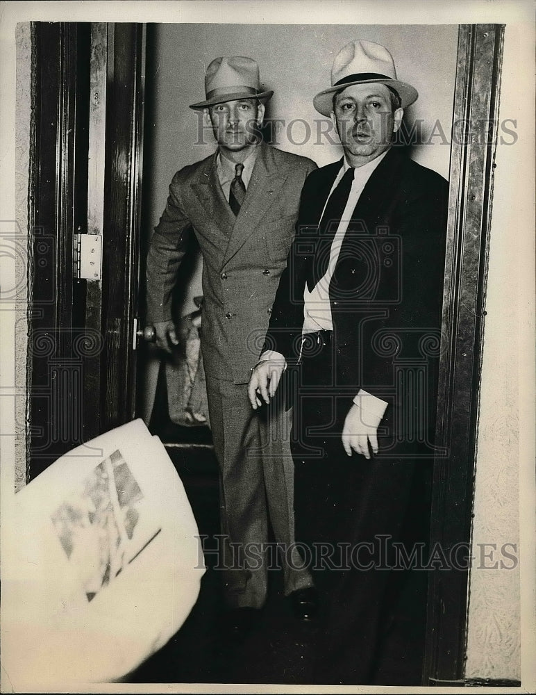 1936 William Nadeau and Deputy coroner Earl Navin  - Historic Images