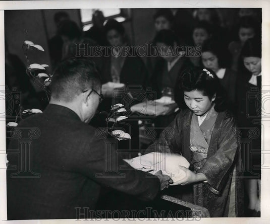 1948 Press Photo Principal Giving Diploma To Takiko Tani During Graduation - Historic Images